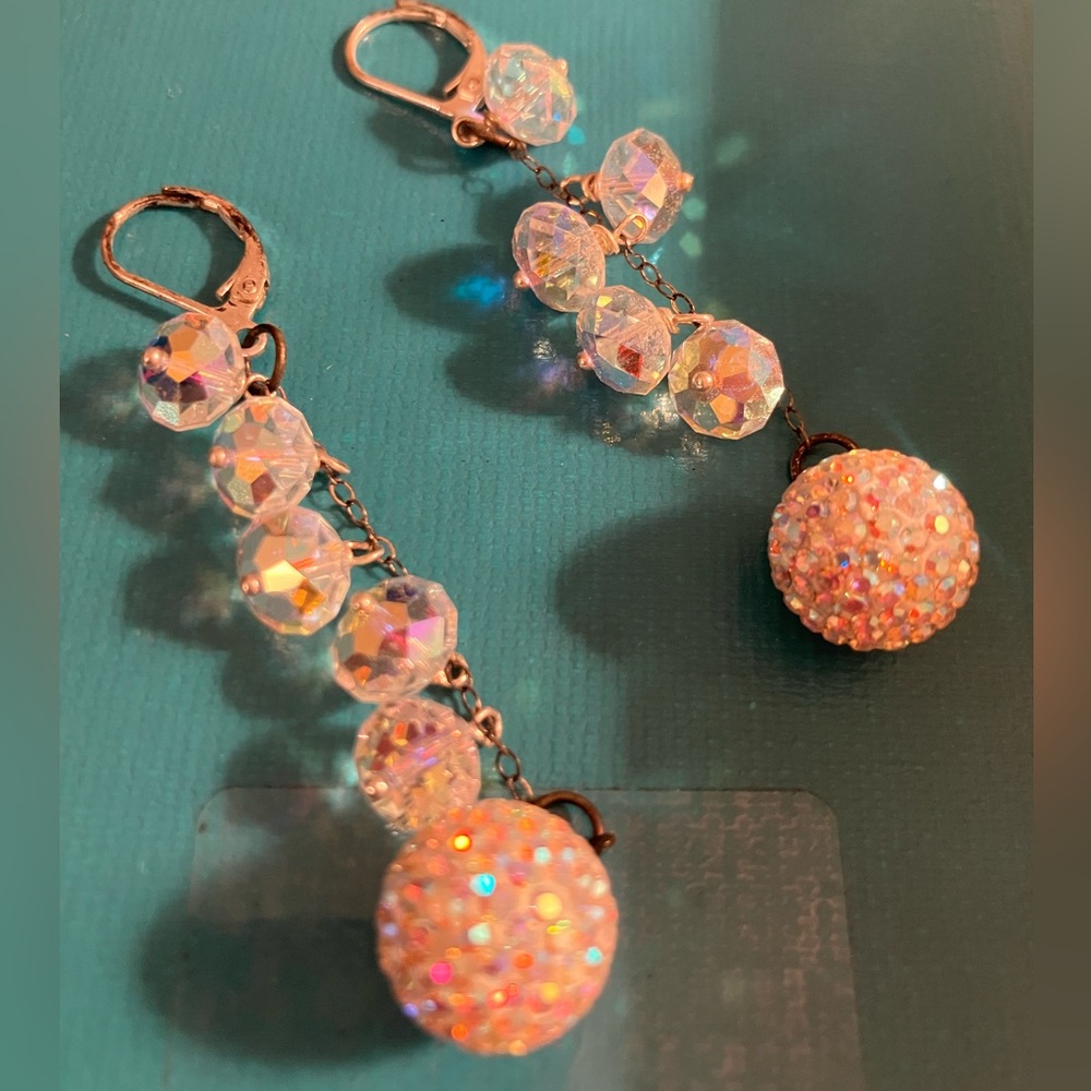 Elegant Swarovski Crystal Drop Earrings - Picture 14 of 15